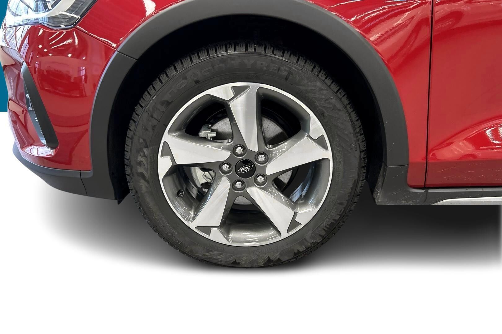 Ford Focus iso kuva 12