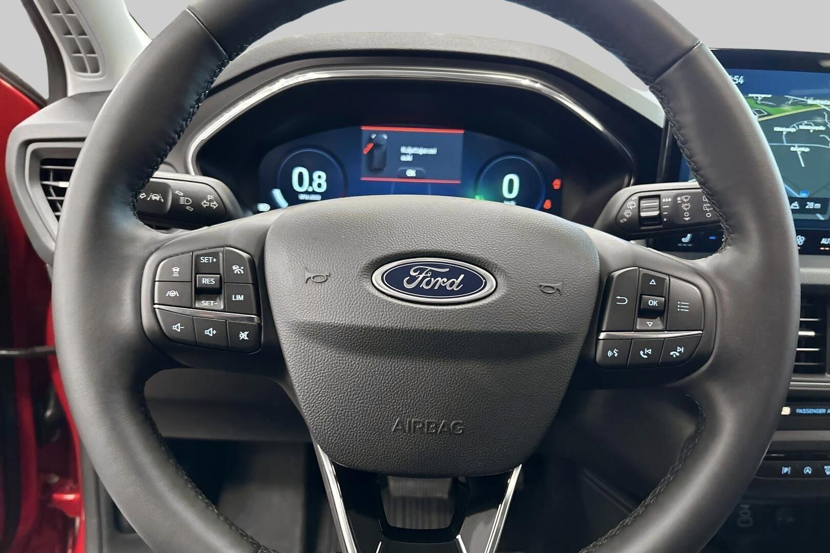 Ford Focus iso kuva 14