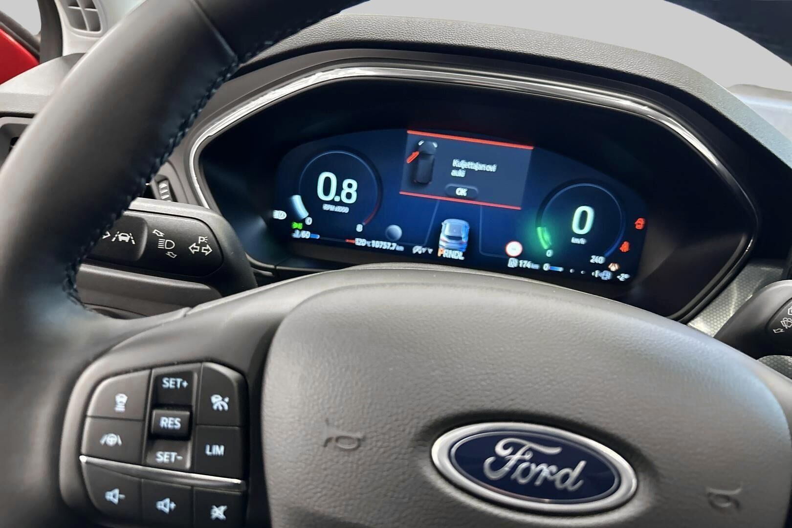 Ford Focus iso kuva 17