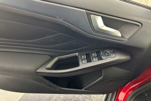 Ford Focus esikatselu 27