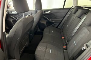 Ford Focus esikatselu 7