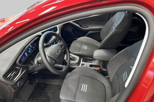 Ford Focus esikatselu 8