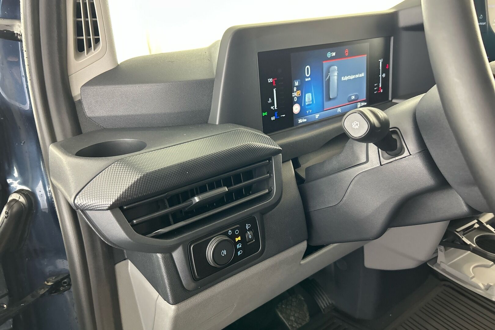 Ford Transit Custom iso kuva 21