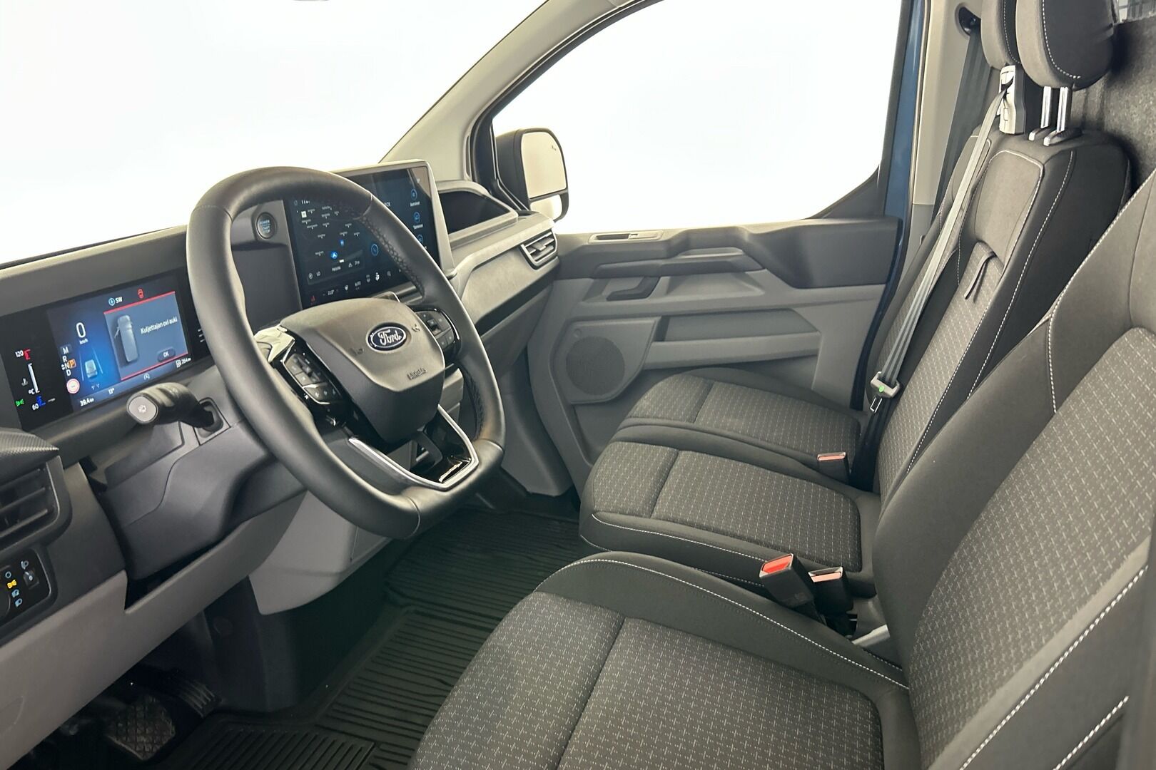 Ford Transit Custom iso kuva 28