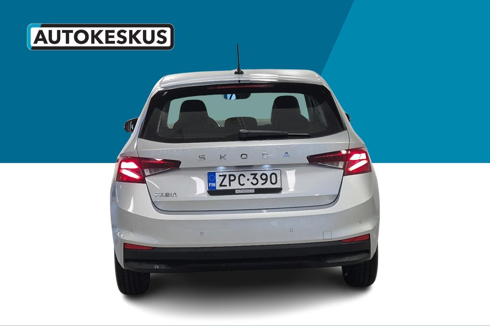 Skoda Fabia iso kuva 6