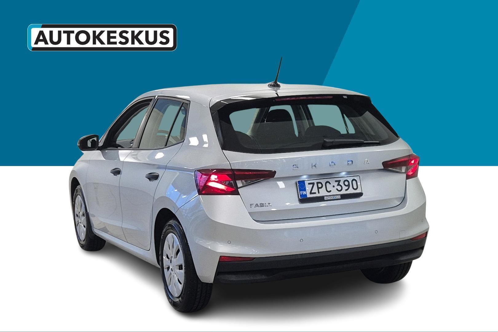 Skoda Fabia iso kuva 7
