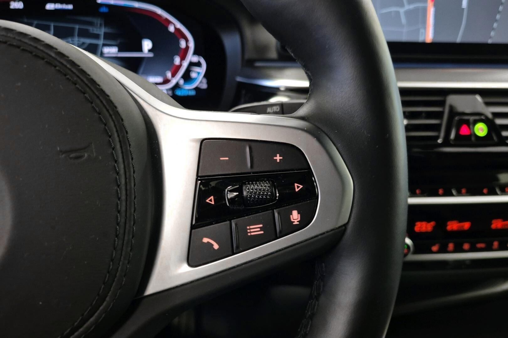 BMW 5-sarja iso kuva 17