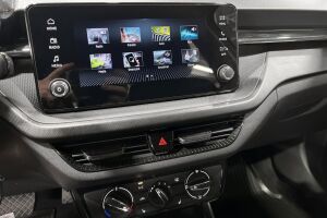Skoda Fabia esikatselu 17