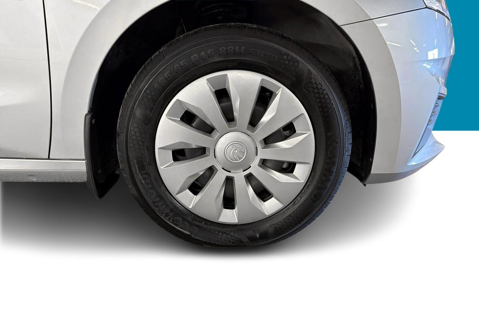 Skoda Fabia iso kuva 12