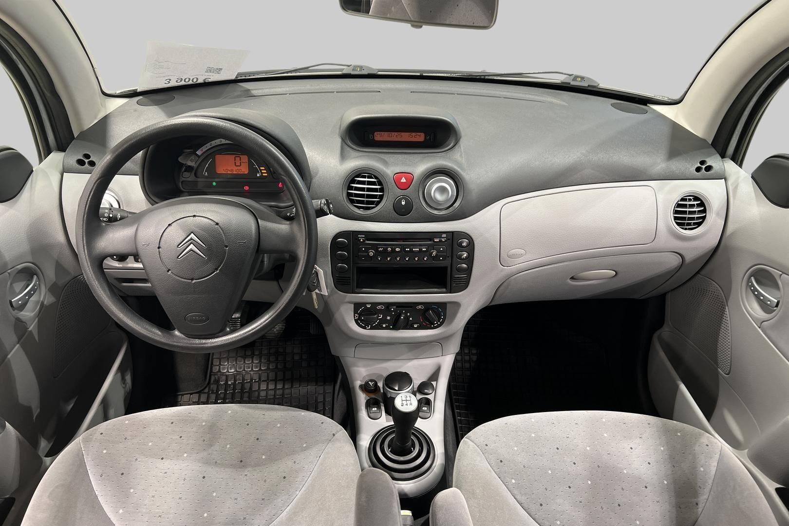 Citroen C3 iso kuva 11