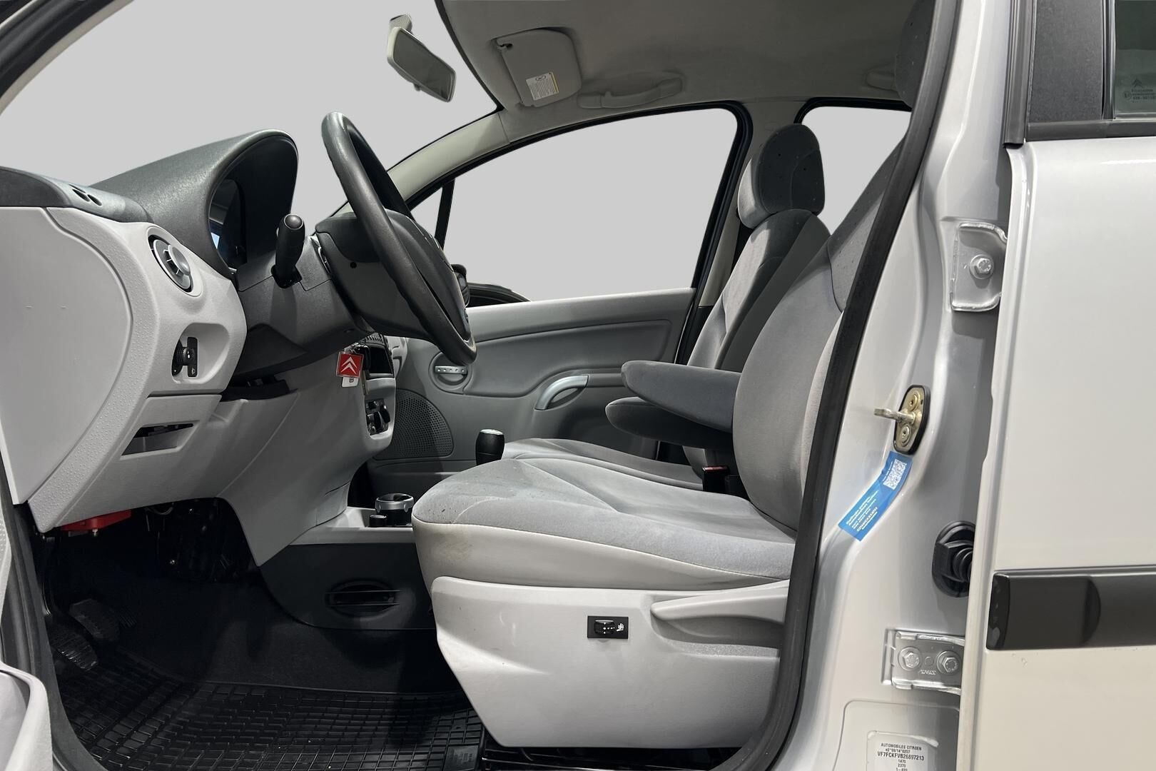 Citroen C3 iso kuva 9