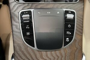 Mercedes-Benz GLC esikatselu 20