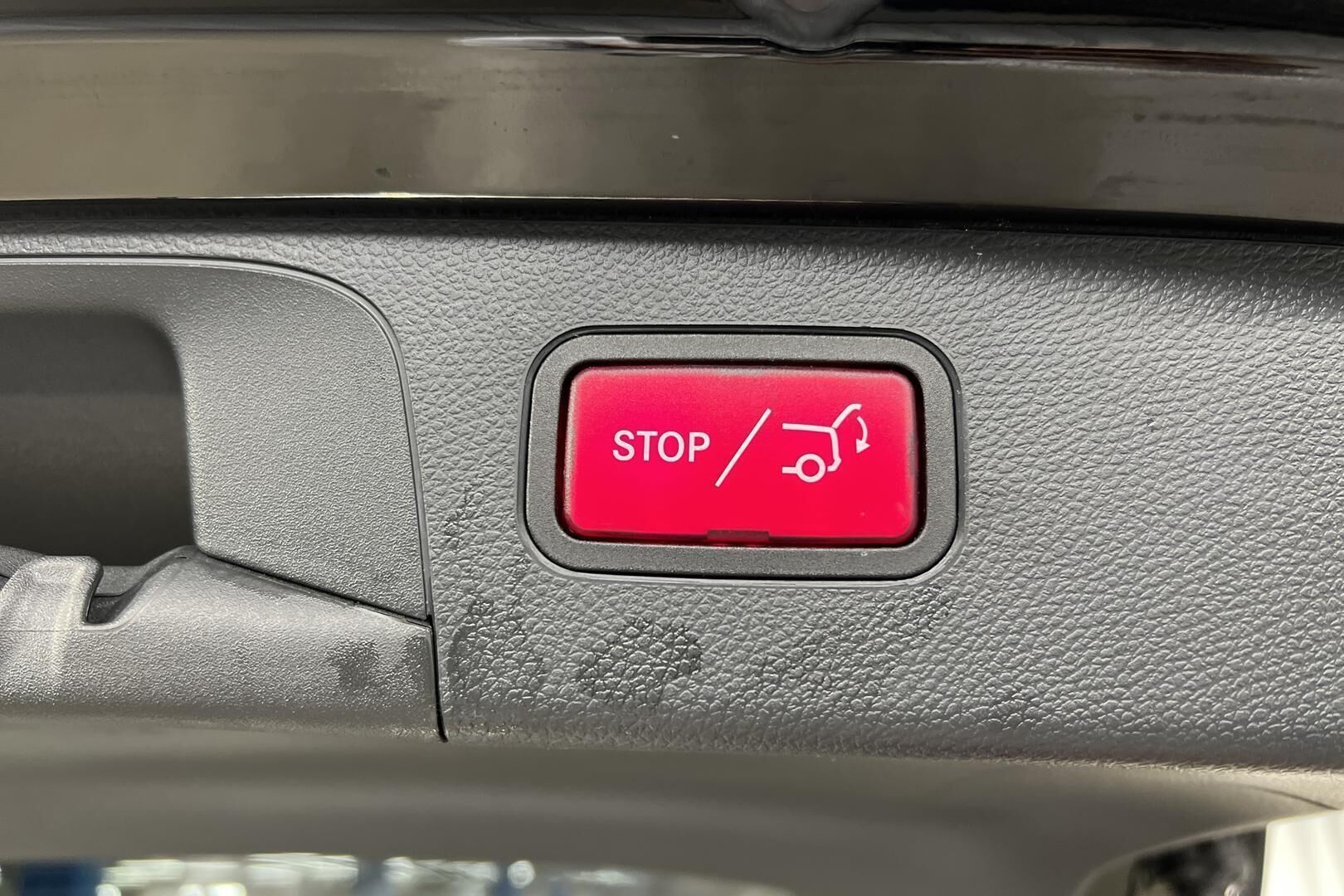 Mercedes-Benz GLC iso kuva 22