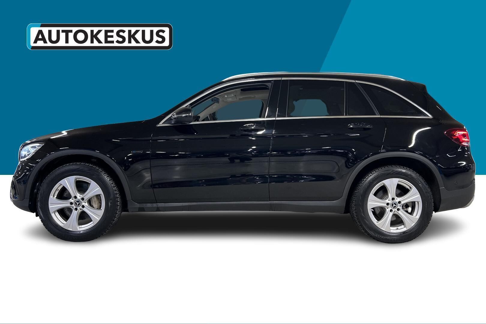 Mercedes-Benz GLC iso kuva 8