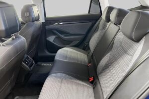 Skoda Superb esikatselu 9