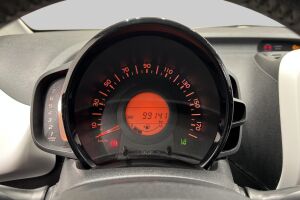 Peugeot 108 esikatselu 14