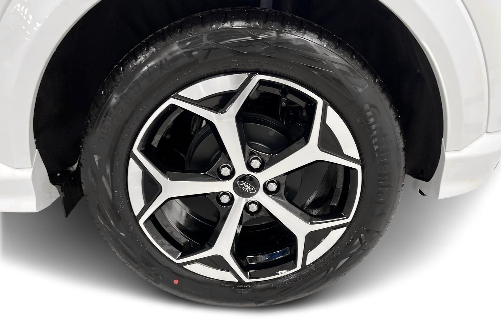 Ford Puma iso kuva 12