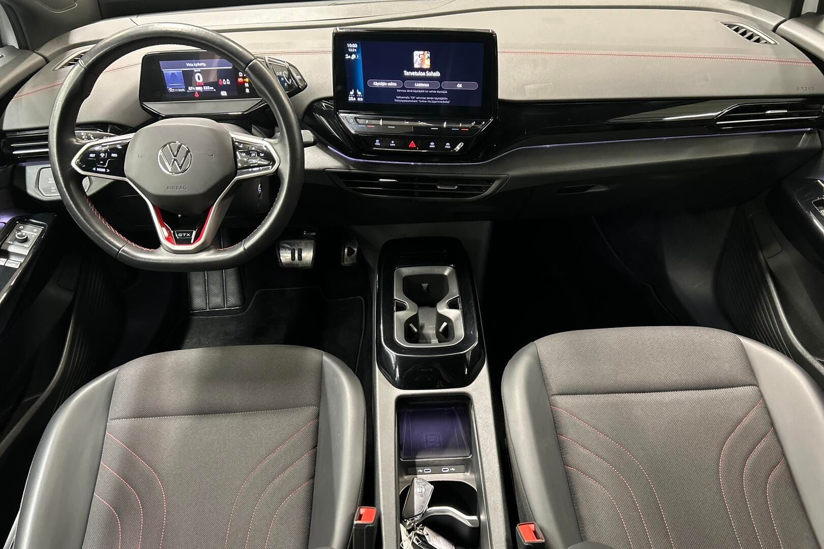 Volkswagen ID.4 iso kuva 12