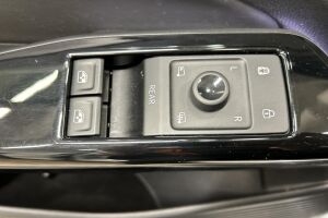 Volkswagen ID.4 esikatselu 23