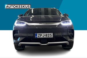 BYD Tang esikatselu 1