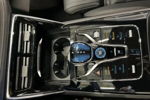 BYD Tang esikatselu 16