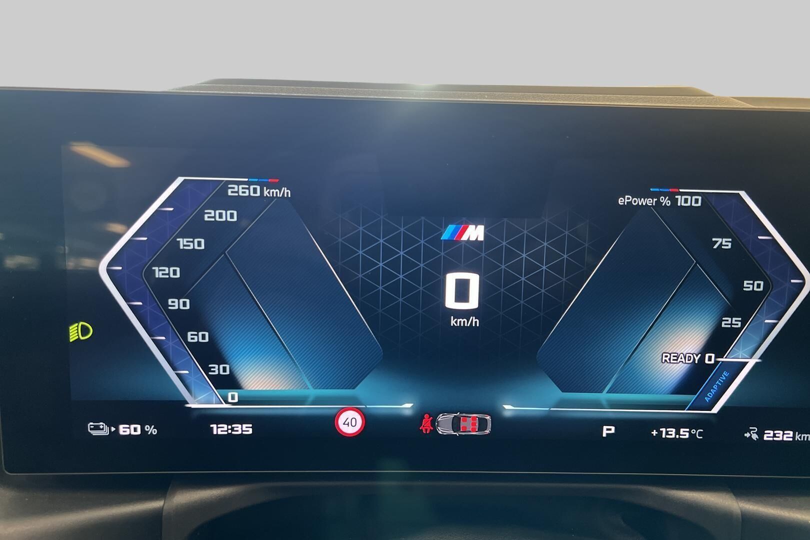 BMW I4 M50 iso kuva 12