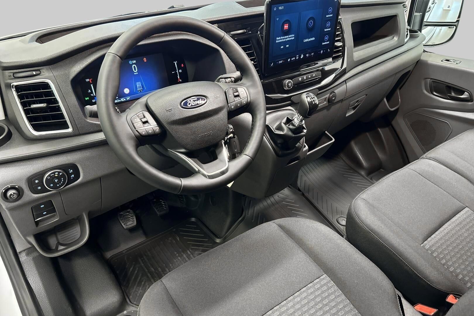 Ford Transit iso kuva 23