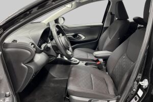 Toyota Yaris esikatselu 8