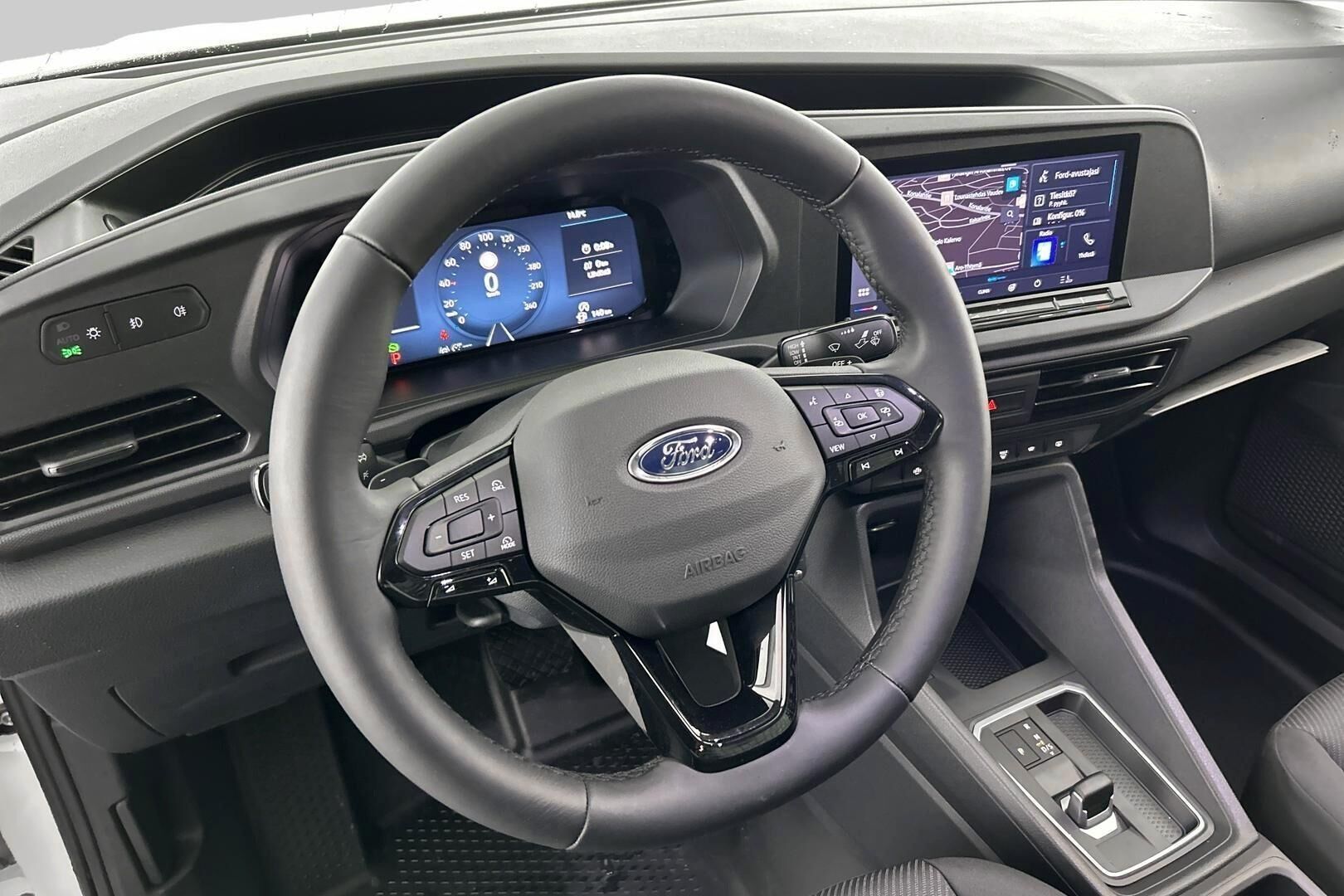 Ford Transit Connect iso kuva 14