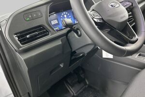 Ford Transit Connect esikatselu 30