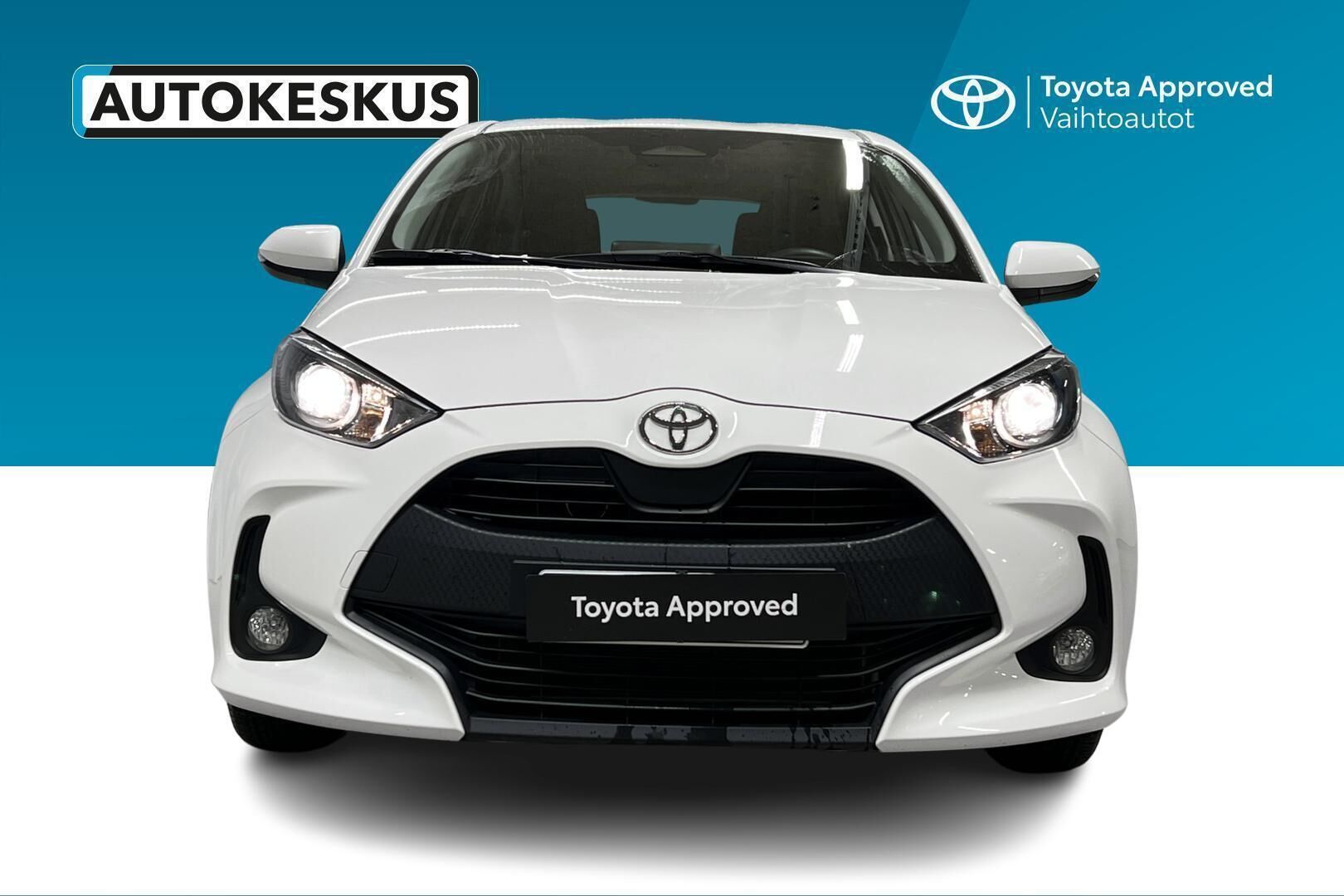 Toyota Yaris 1,5 Hybrid 116 Intense 2025, photo 2/21