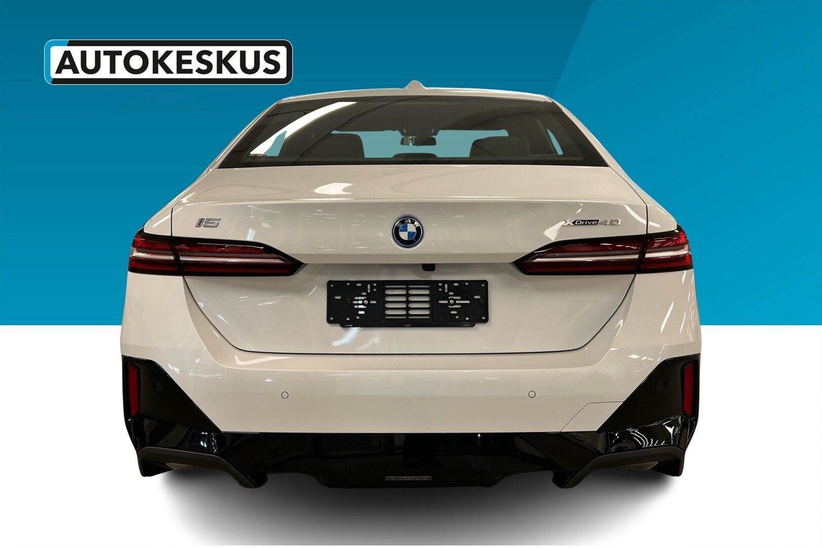 BMW i5 iso kuva 2