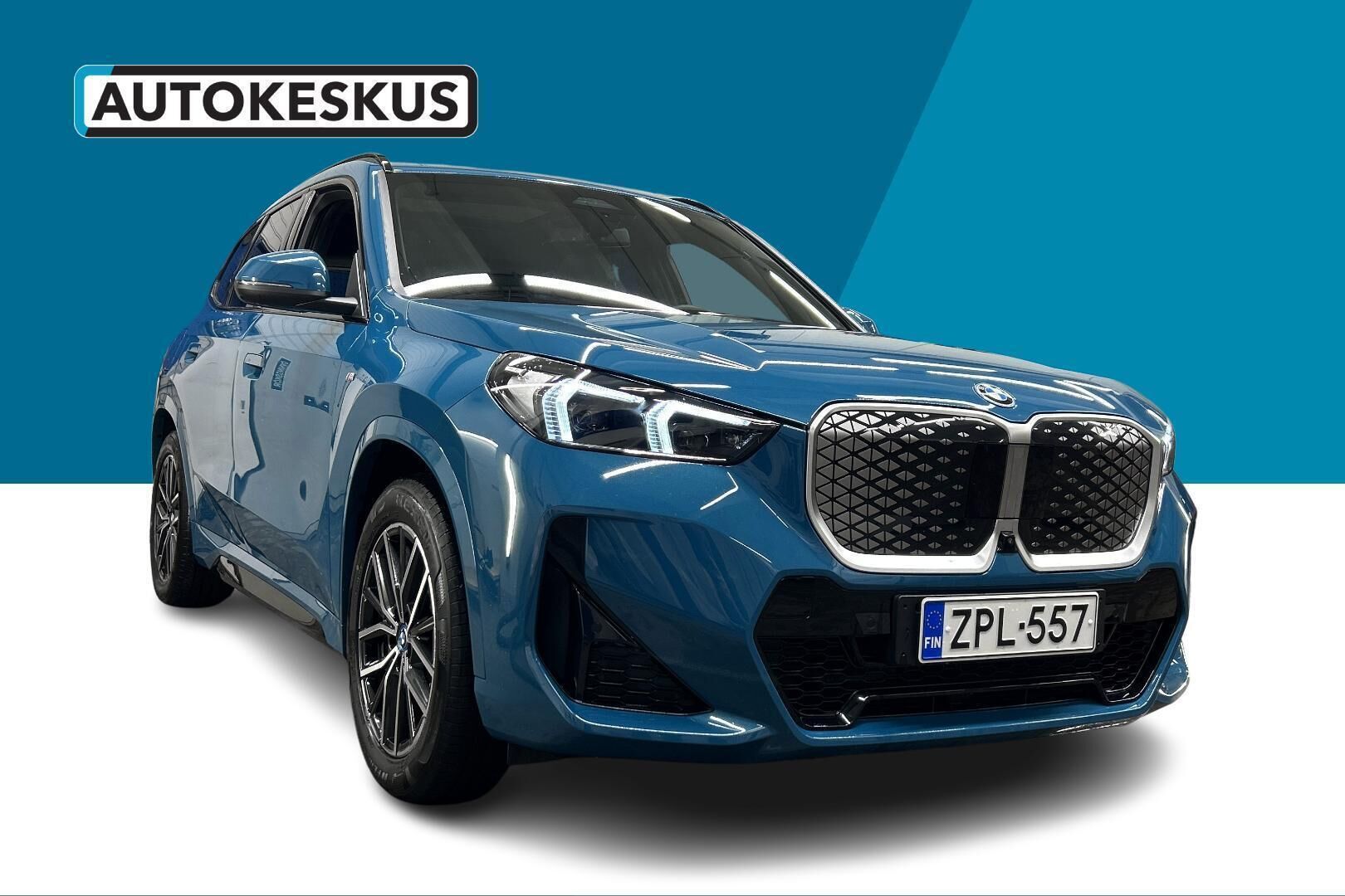 BMW iX1 iso kuva 2