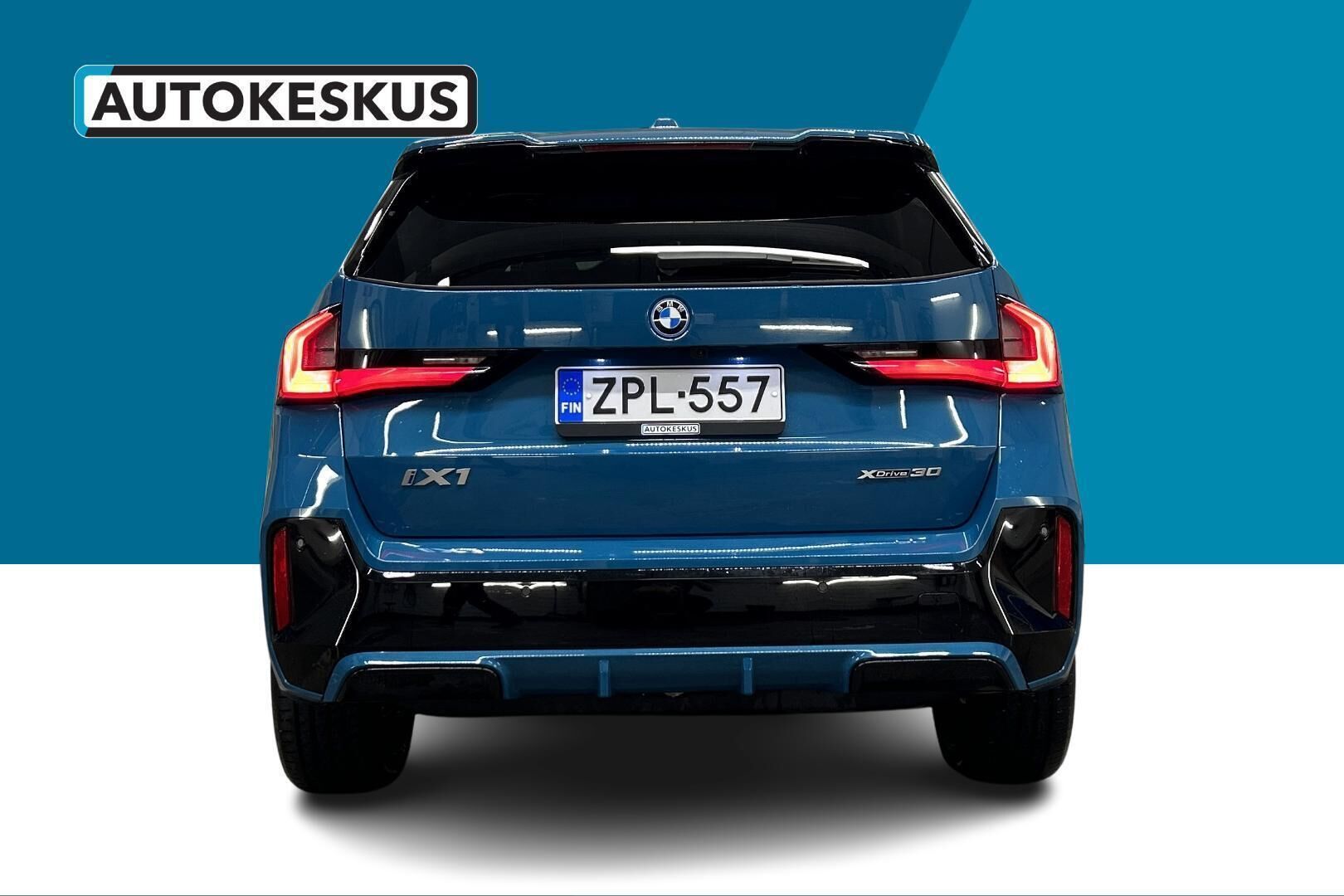 BMW iX1 iso kuva 5