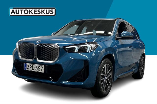 BMW iX1