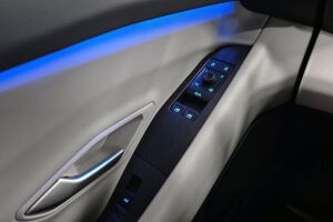 Ford Explorer esikatselu 19