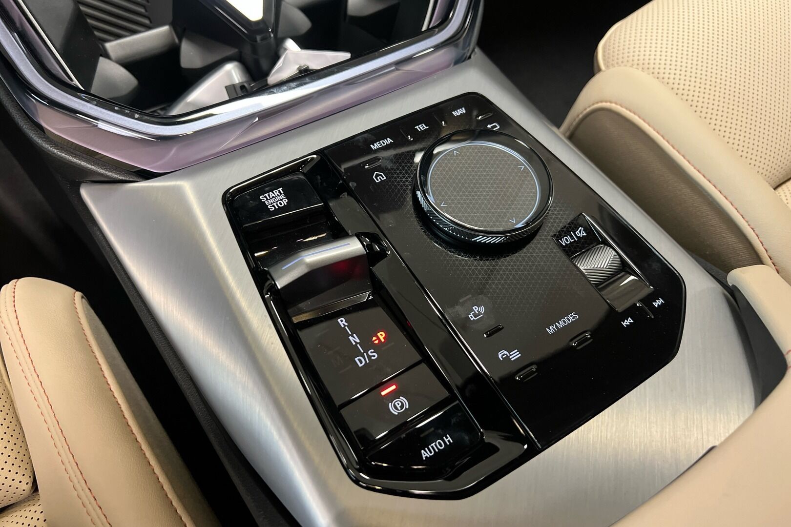 BMW X3 iso kuva 19