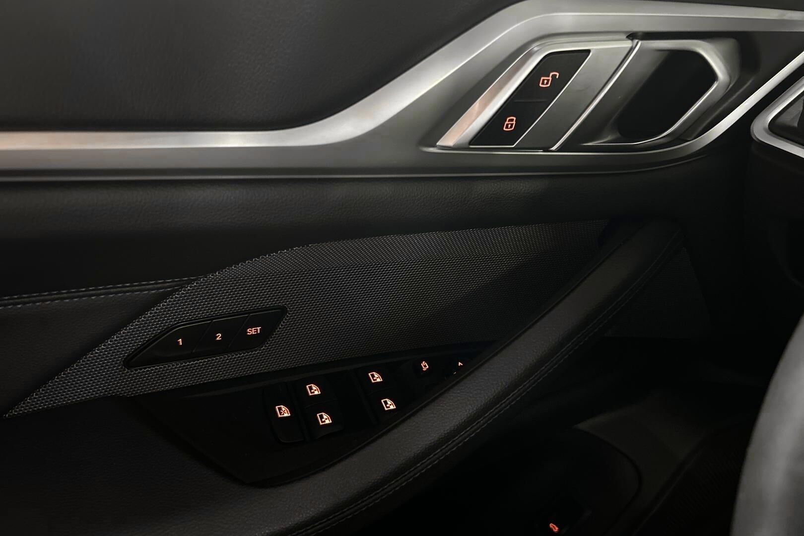 BMW I4 M50 iso kuva 23