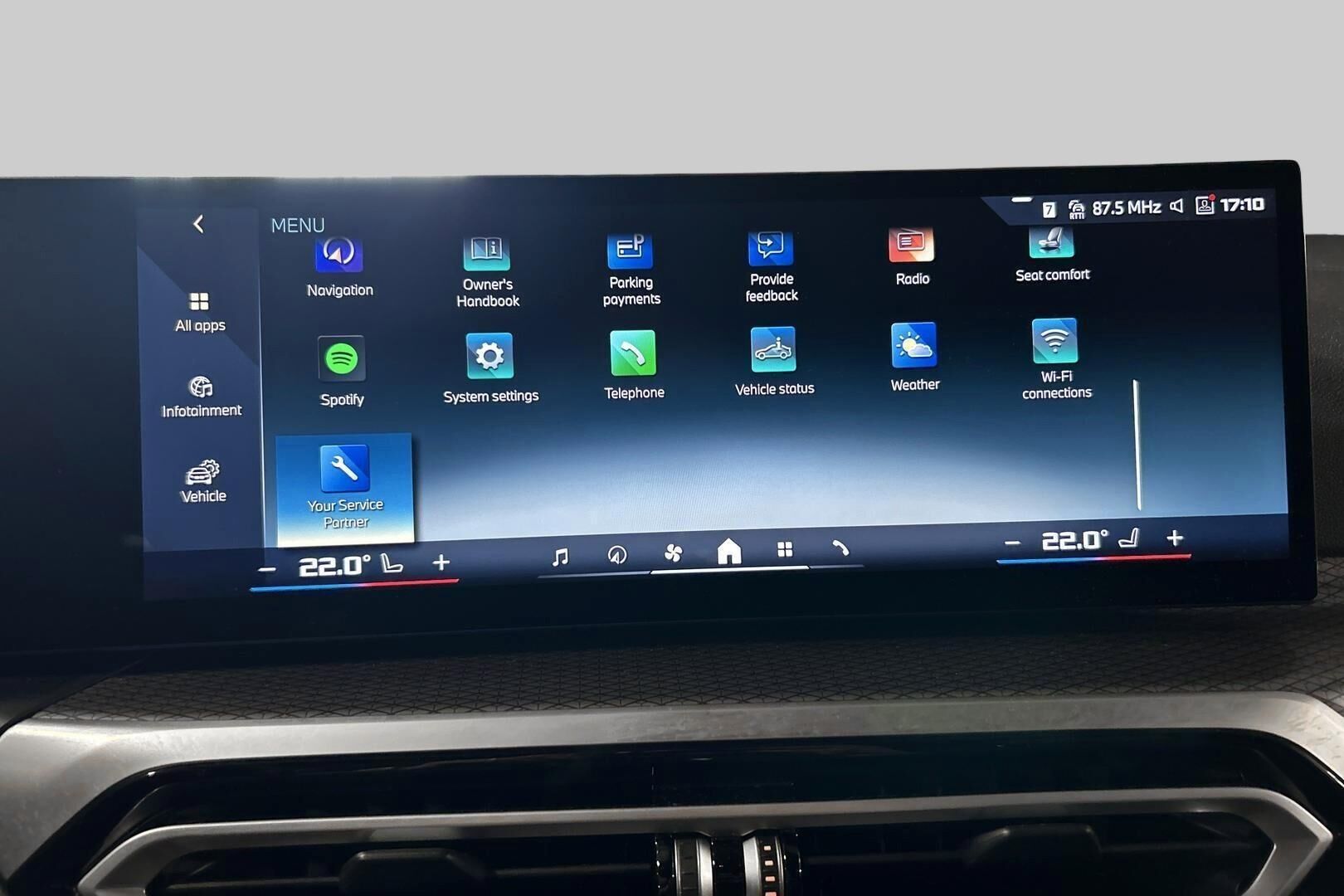 BMW I4 M50 iso kuva 31