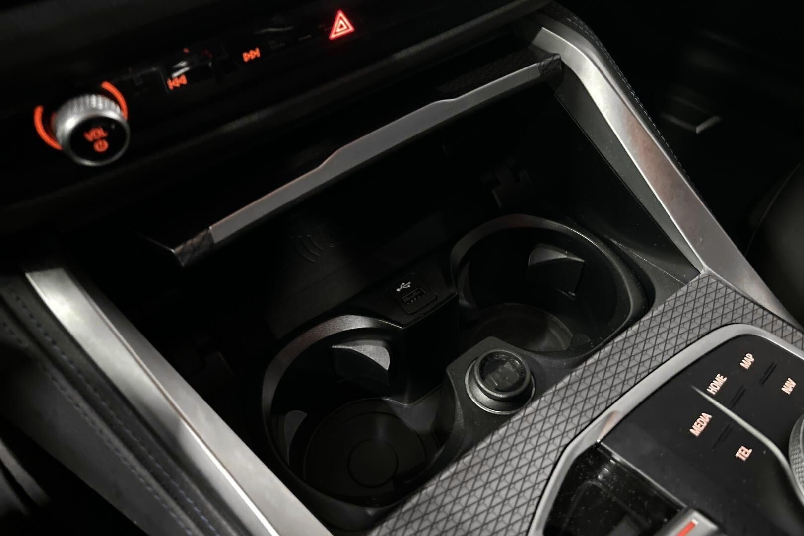 BMW I4 M50 iso kuva 33