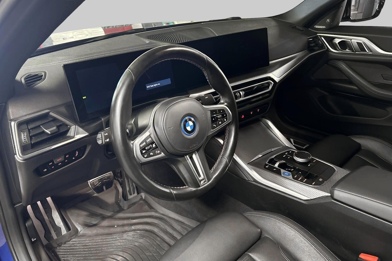 BMW I4 M50 iso kuva 9