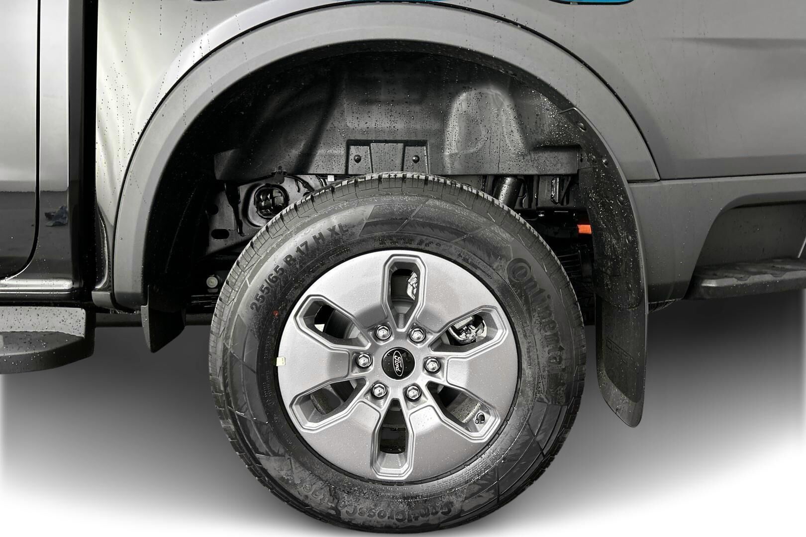 Ford Ranger iso kuva 12