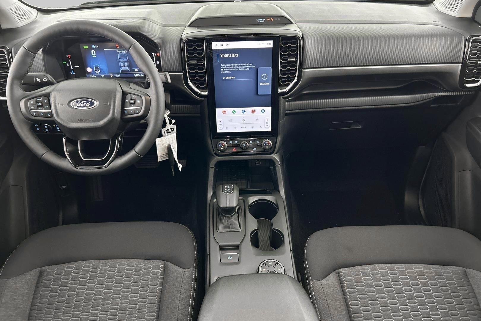 Ford Ranger iso kuva 13