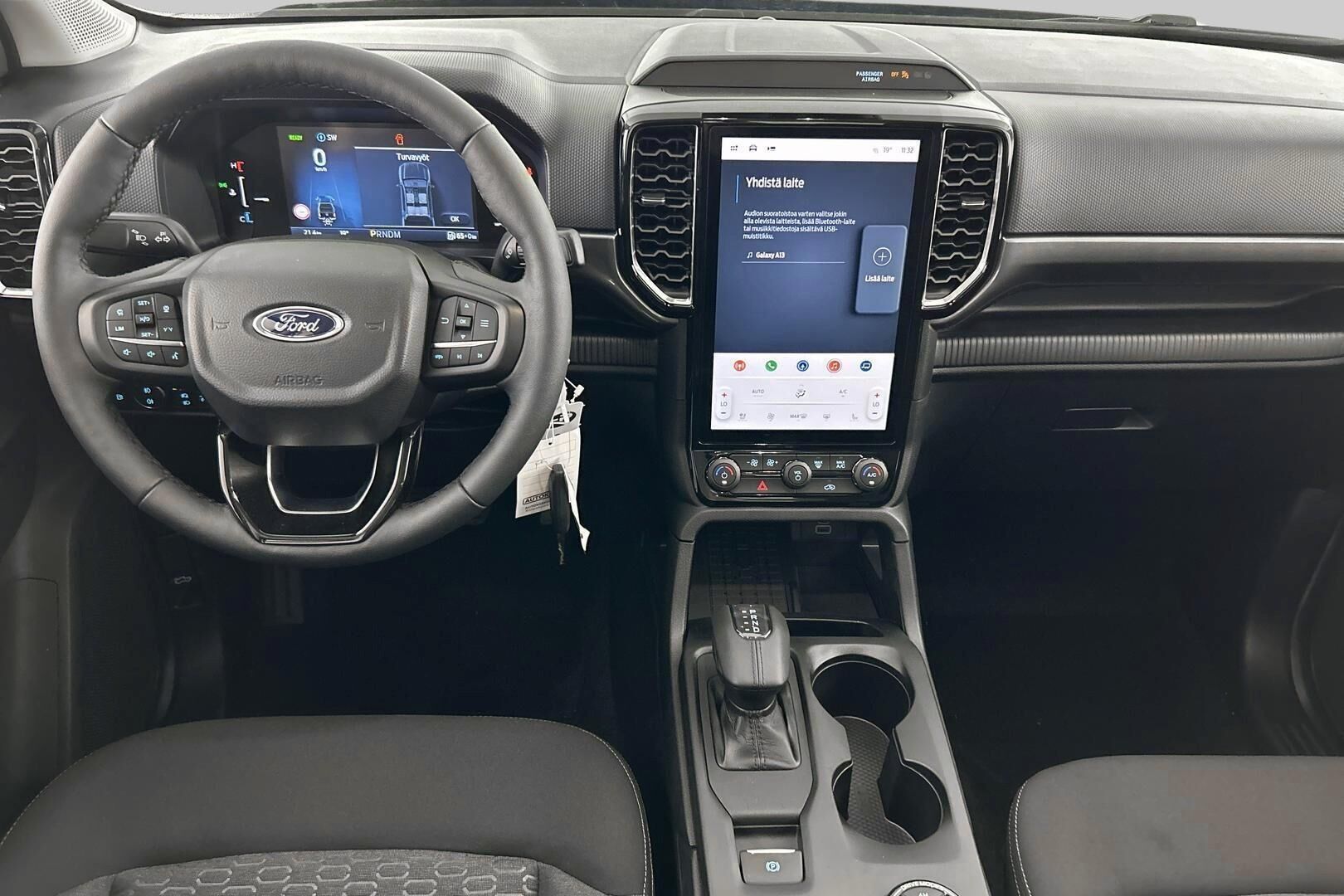 Ford Ranger iso kuva 14