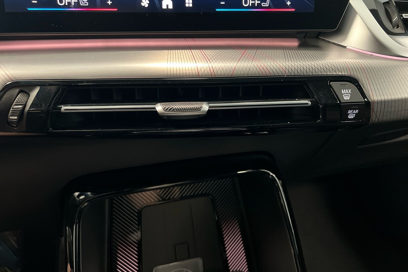 BMW iX2 iso kuva 15