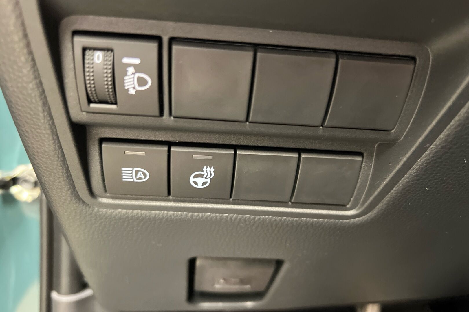 Toyota Yaris iso kuva 16