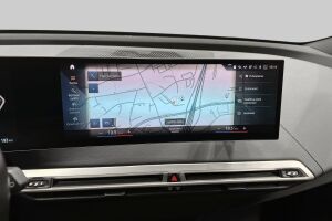 BMW iX esikatselu 15