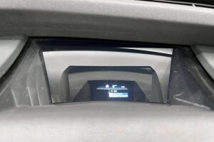 BMW iX esikatselu 19