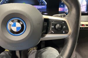 BMW iX esikatselu 23