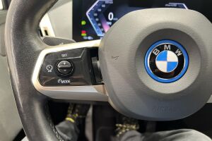 BMW iX esikatselu 24